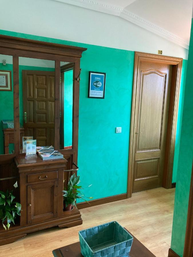 סומו Hostal La Concha מראה חיצוני תמונה