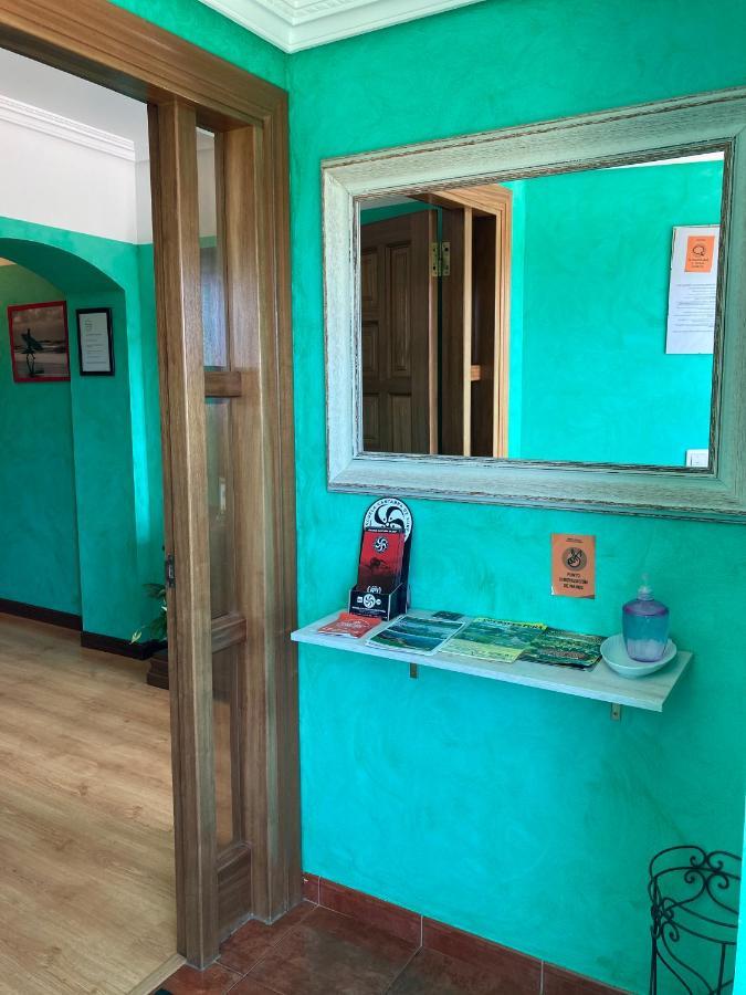 סומו Hostal La Concha מראה חיצוני תמונה